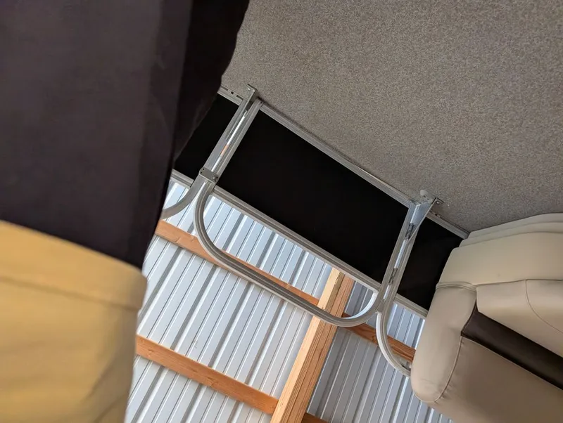 Slide: The Image of Sun Tracker Bass Buggy 2019 - 48