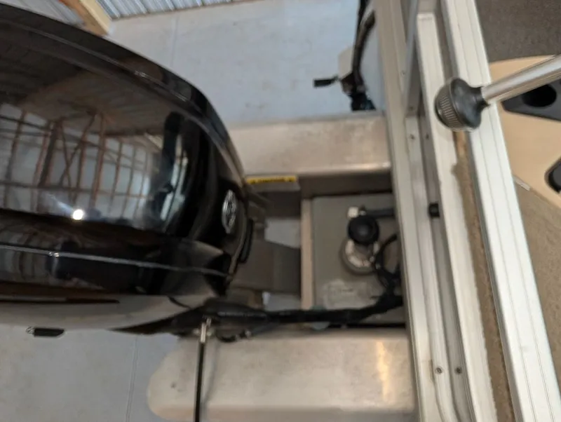 Slide: The Image of Sun Tracker Bass Buggy 2019 - 49