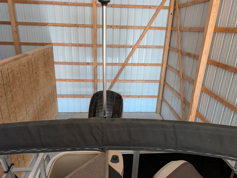 Slide: The Image of Sun Tracker Bass Buggy 2019 - 51