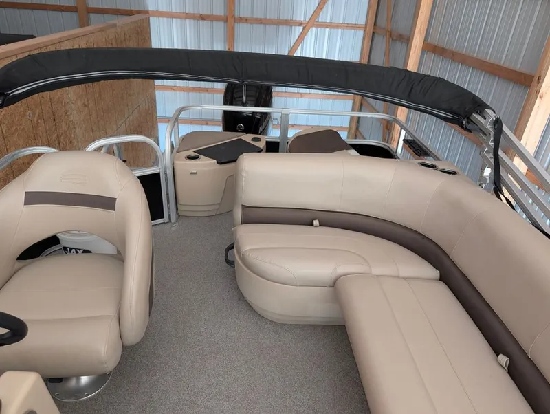 Slide: The Image of Sun Tracker Bass Buggy 2019 - 7