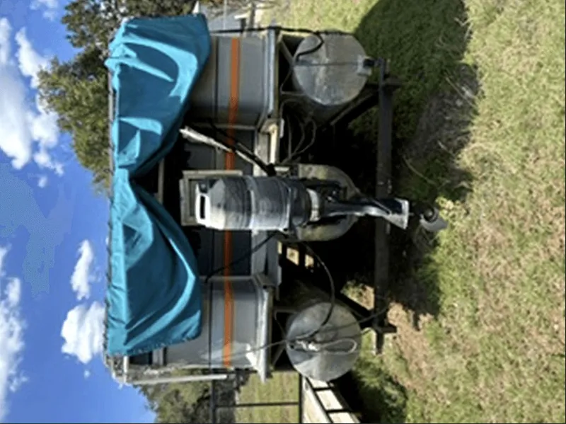 Slide: The Image of Sun Tracker Party Barge 2015 - 4