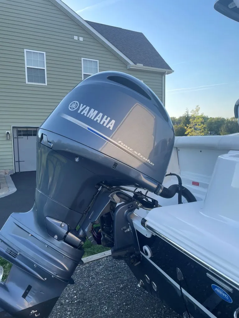 Slide: The Image of Tidewater 210 CC Adventure 2021 - 16