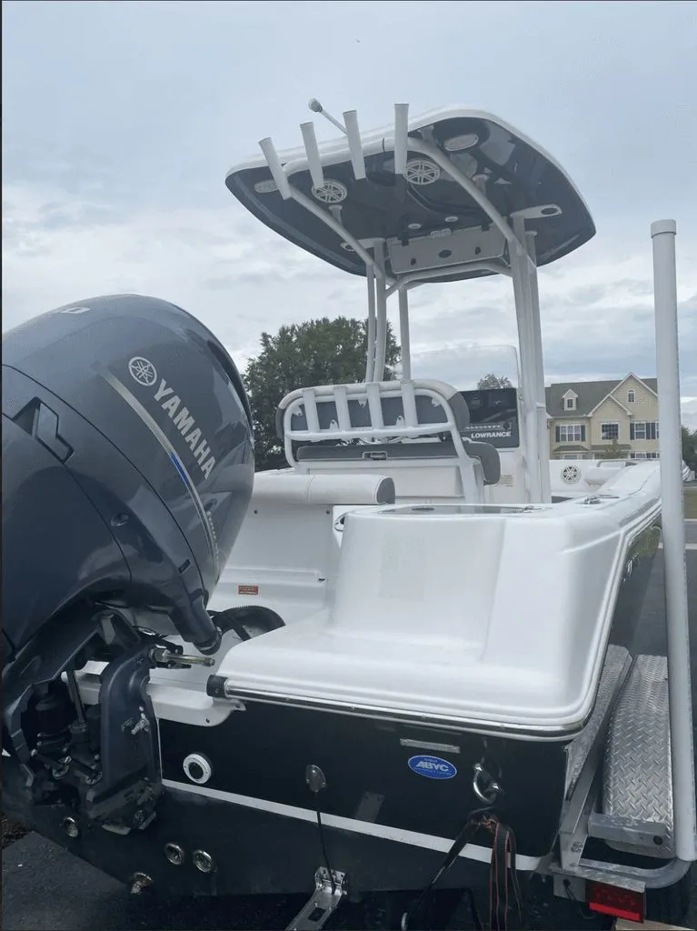 Slide: The Image of Tidewater 210 CC Adventure 2021 - 6