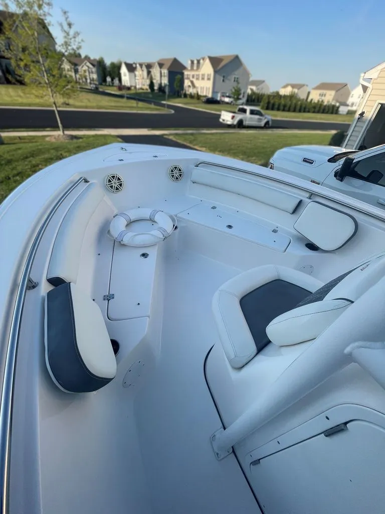 Slide: The Image of Tidewater 210 CC Adventure 2021 - 9