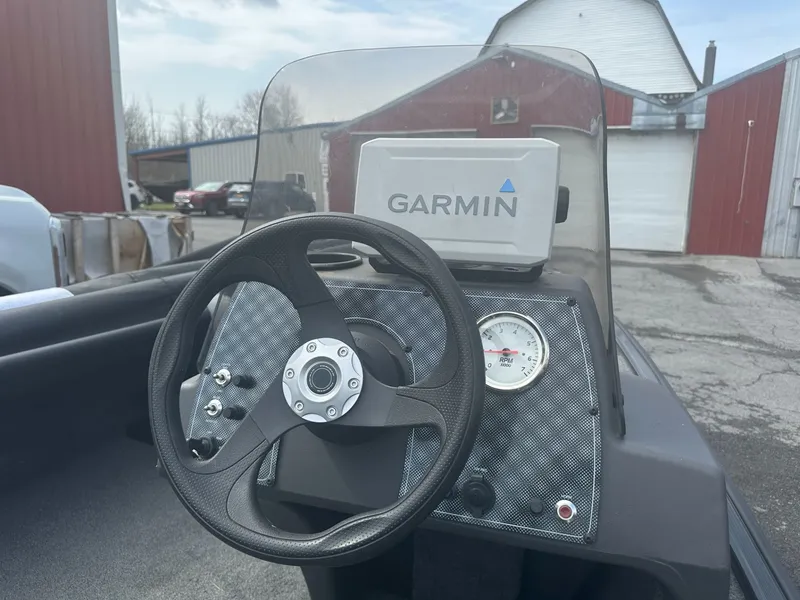 Slide: The Image of Tracker Bass Tracker Classic XL 2024 - 6