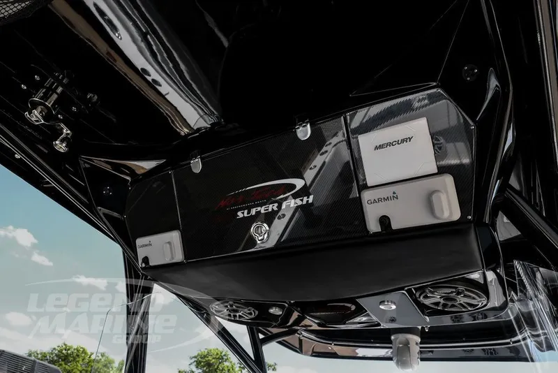 Slide: The Image of Nor-Tech 392 Super Fish 2024 - 22