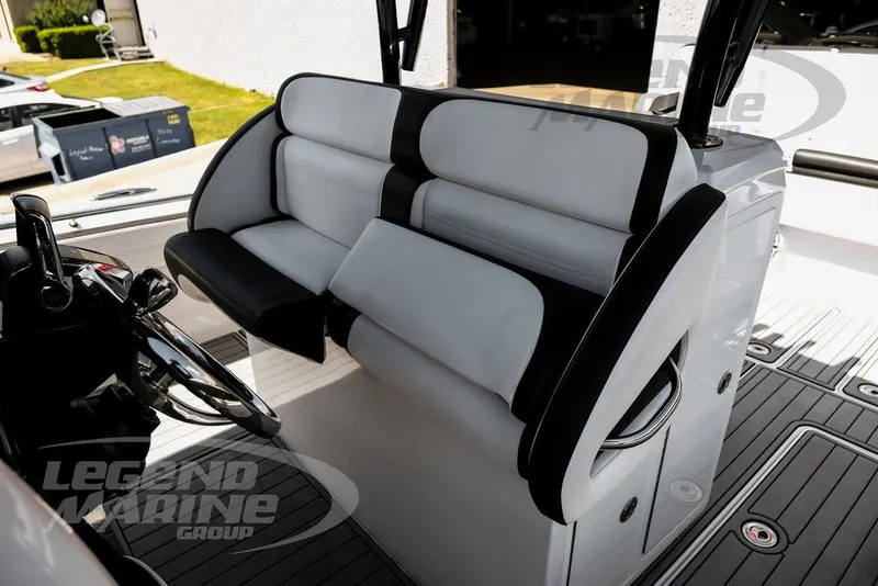 Slide: The Image of Nor-Tech 392 Super Fish 2024 - 29