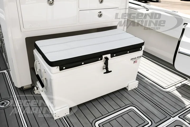 Slide: The Image of Nor-Tech 392 Super Fish 2024 - 35