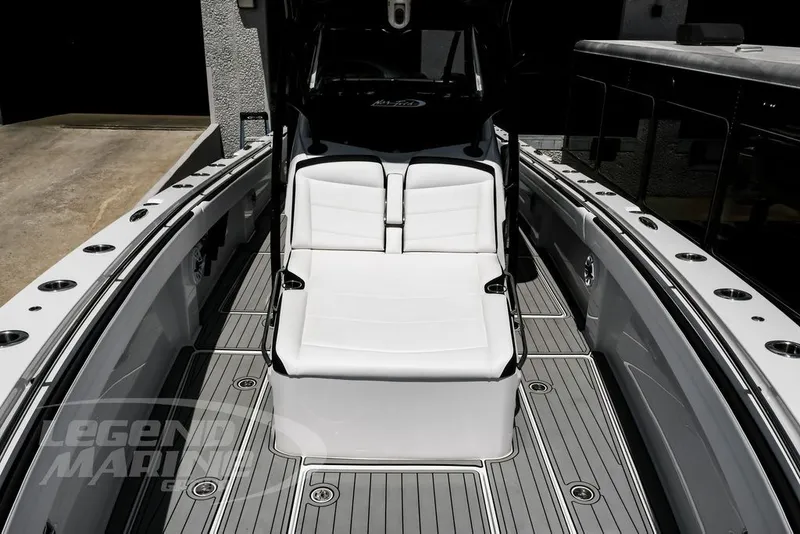 Slide: The Image of Nor-Tech 392 Super Fish 2024 - 38