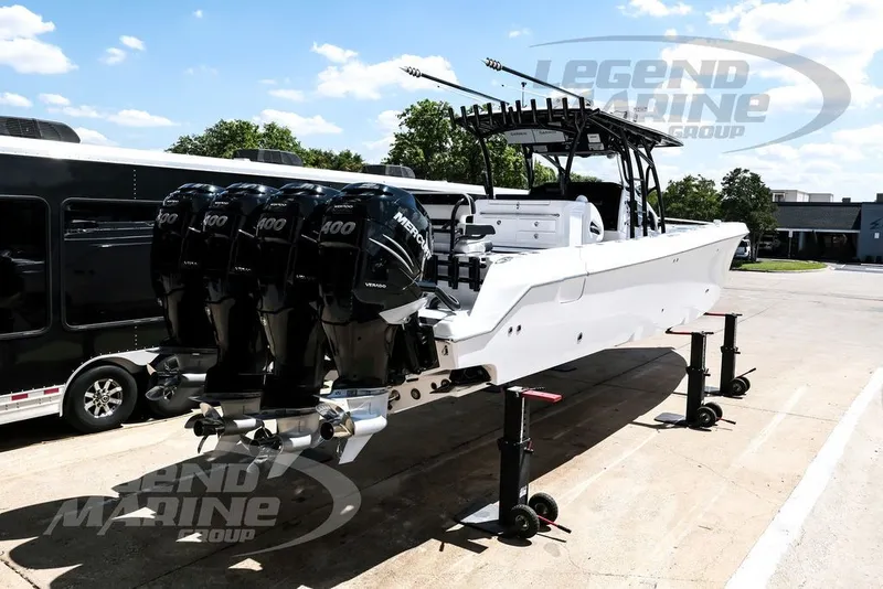 Slide: The Image of Nor-Tech 392 Super Fish 2024 - 5