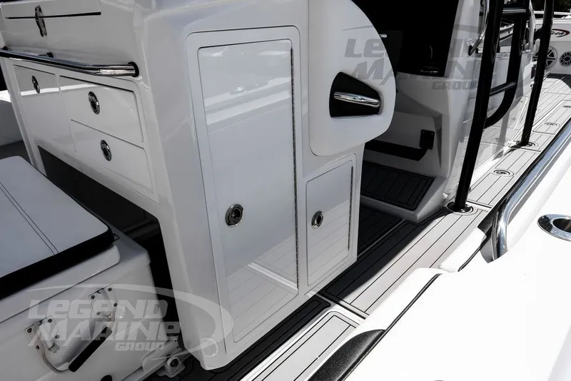 Slide: The Image of Nor-Tech 392 Super Fish 2024 - 58