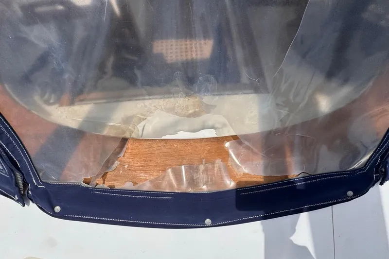 Slide: The Image of Damaged cockpit cover on 1981 Gulfstar 44 Mk II Center Cockpit Sloop. - 42