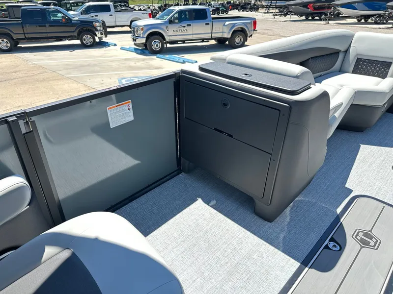 Slide: The Image of Harris Sunliner 230 2026 - 20