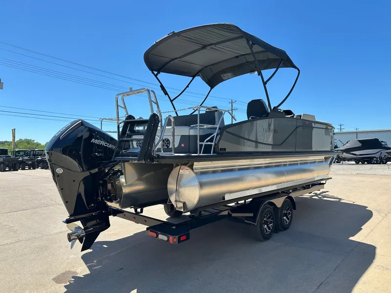 Slide: The Image of Harris Sunliner 230 2026 - 6