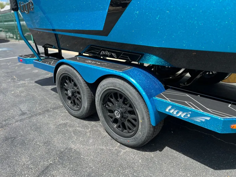 Slide: The Image of Tigé 22RZX 2026 - 10