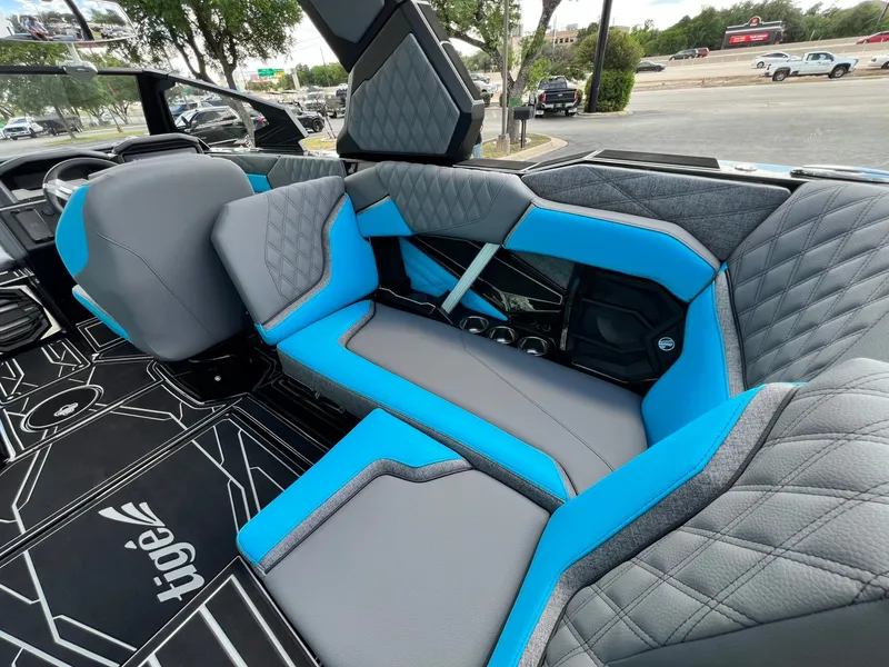 Slide: The Image of Tigé 22RZX 2026 - 18