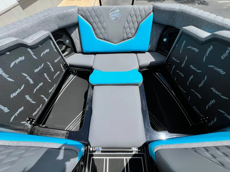 Slide: The Image of Tigé 22RZX 2026 - 28