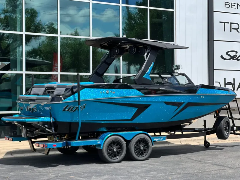 Slide: The Image of Tigé 22RZX 2026 - 3