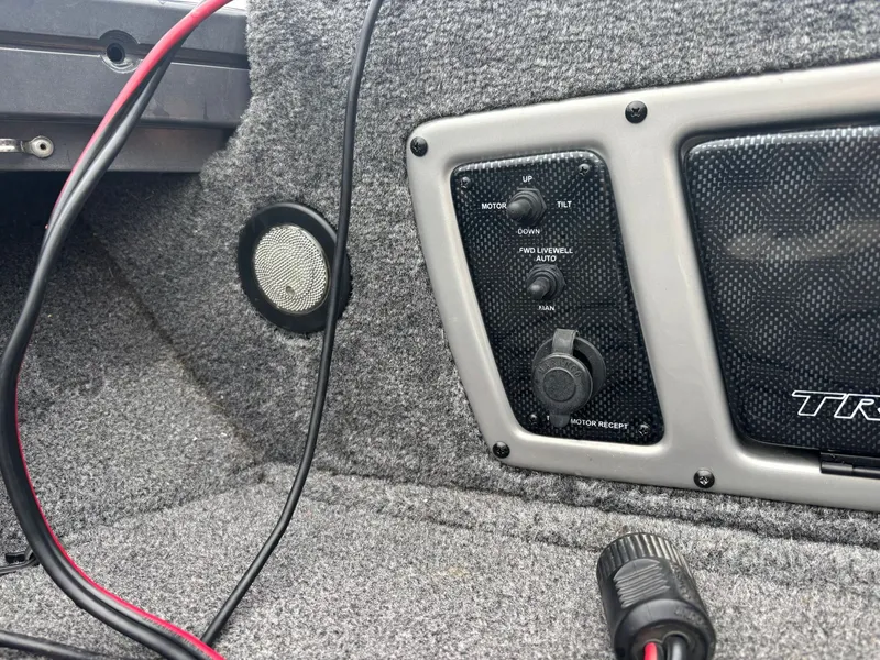 Slide: The Image of Tracker Targa V-18 2014 - 14