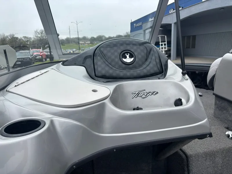 Slide: The Image of Tracker Targa V-18 2014 - 20