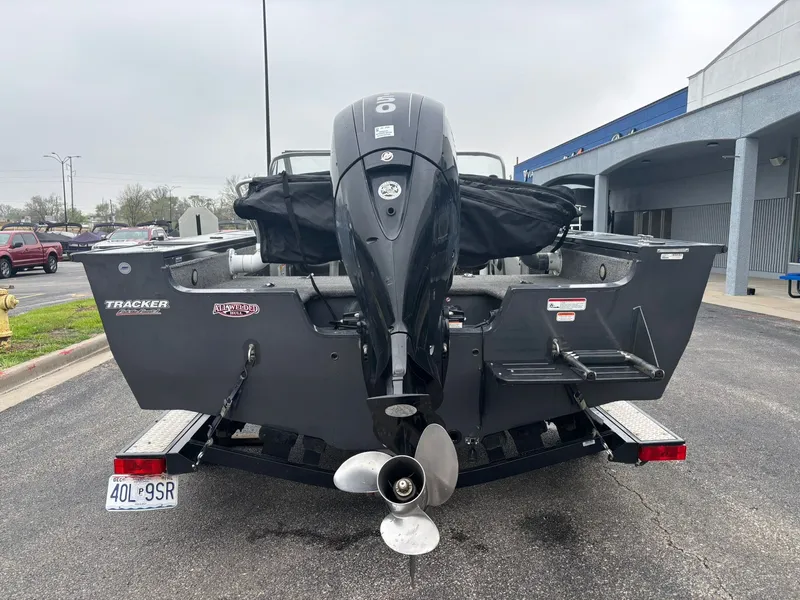 Slide: The Image of Tracker Targa V-18 2014 - 6