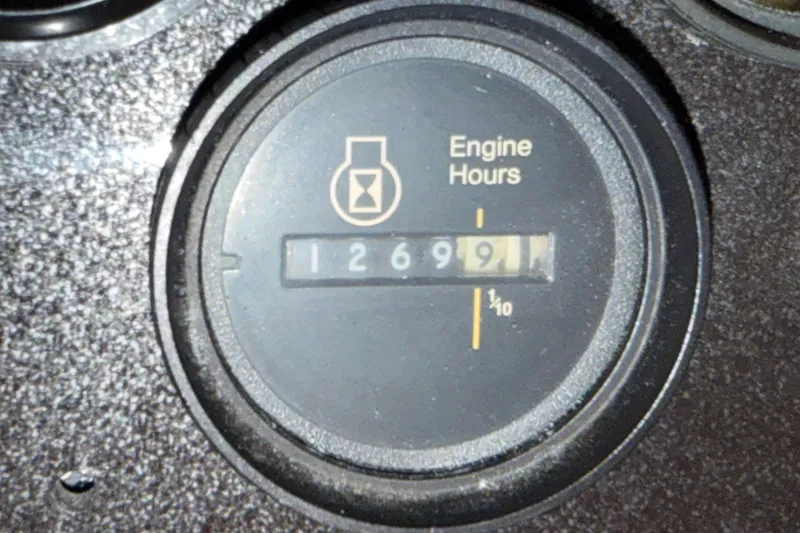 Slide: The Image of Engine hour meter showing 1269.9 hours on 1986 Sea Ray 340 Sundancer. - 13