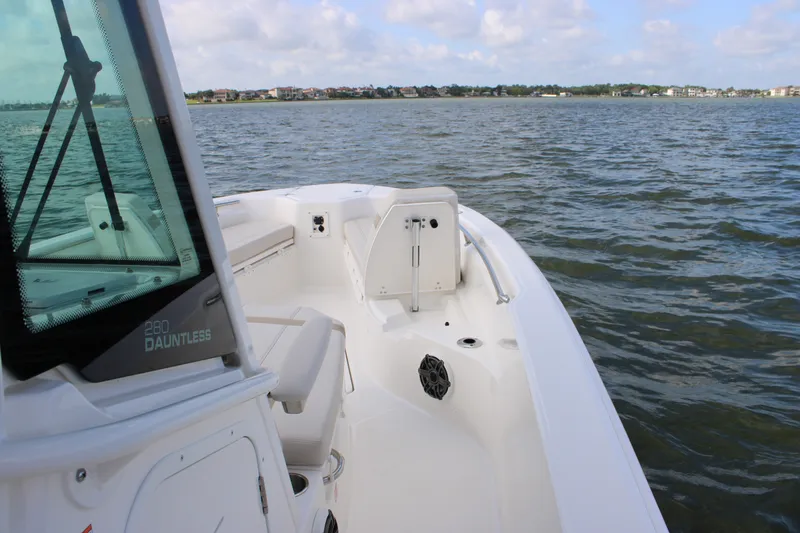 Slide: The Image of Boston Whaler 280 Dauntless 2027 - 25