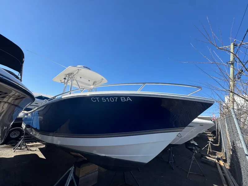 The Image of Regulator Marine 24 SF 2005 - 1