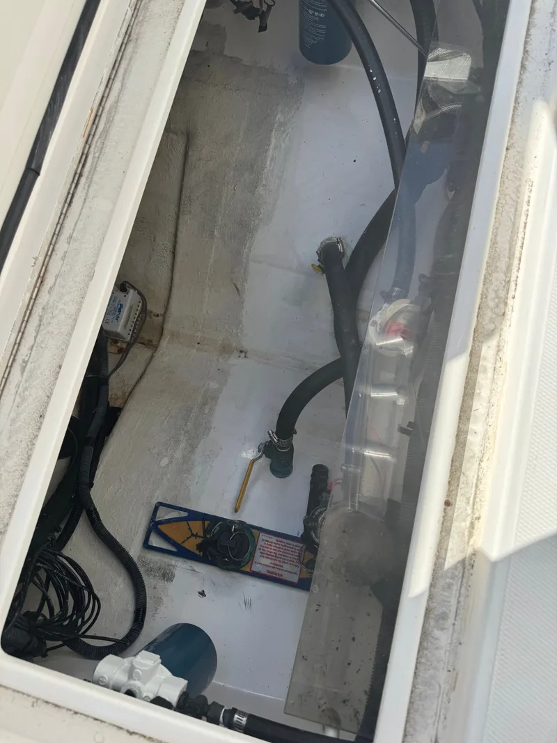 Slide: The Image of Regulator Marine 24 SF 2005 - 19