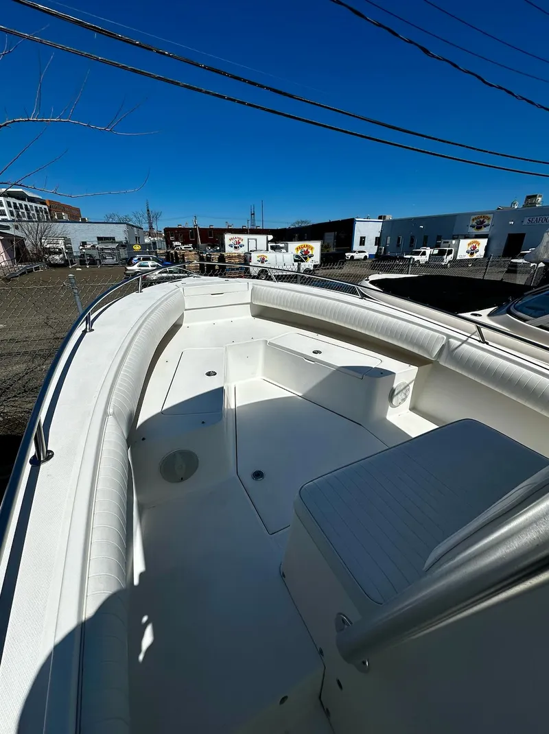 Slide: The Image of Regulator Marine 24 SF 2005 - 38