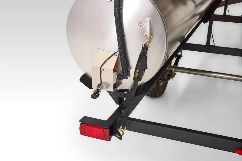 Slide: The Image of Sun Tracker Bass Buggy 18 DLX 2026 - 89