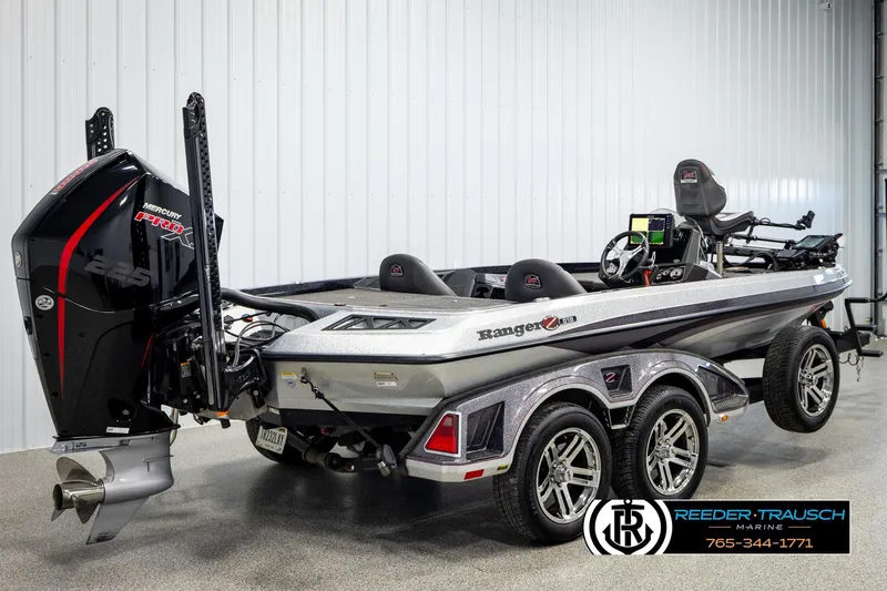 Slide: The Image of 2023 Ranger Z519 boat with Mercury Pro XS engine in showroom. - 5