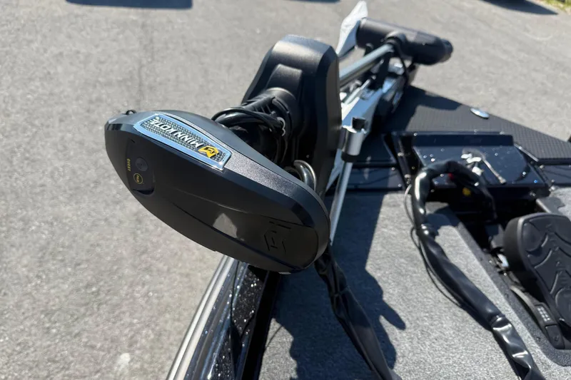 Slide: The Image of Trolling motor on a 2026 Phoenix 921 Elite X boat, close-up view. - 11
