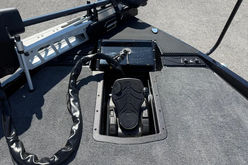 Slide: The Image of 2026 Phoenix 921 Elite X boat deck with Minn Kota trolling motor. - 12