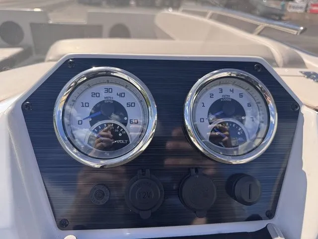 Slide: The Image of Starcraft SV OB 16 OB w/90hp and Trailer 2026 - 27