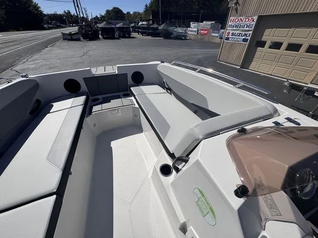 Slide: The Image of Starcraft SV OB SV 16 OB Includes 90hp and Trailer 2026 - 16