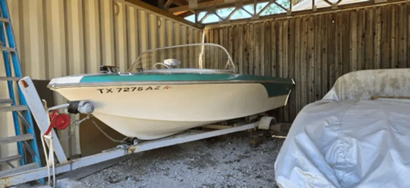 The Image of Glastron Bayflite Deville 1962 - 0