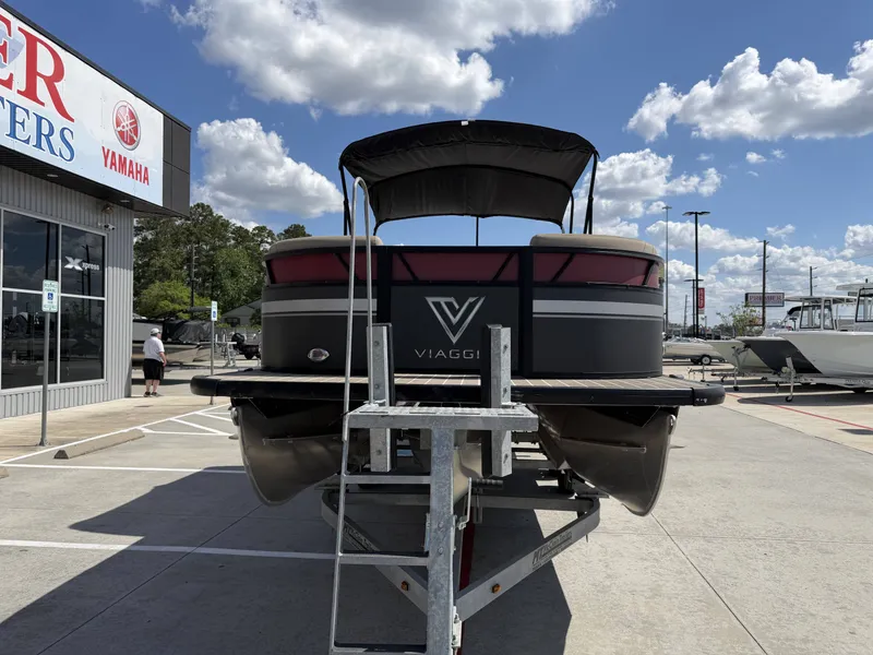 Slide: The Image of Viaggio L22U 2022 - 5