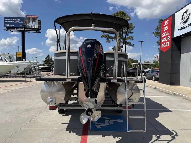 Slide: The Image of Viaggio L22U 2022 - 9