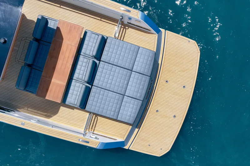 Slide: The Image of Top view of 2024 Pardo Yachts 43 with spacious deck and seating. - 10