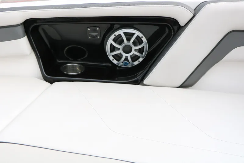 Slide: The Image of 2017 Yamaha Boats AR240 HO interior with speaker and cup holder. - 46