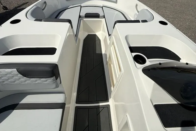 Slide: The Image of 2026 Bayliner M17 boat interior with sleek seating and modern design. - 9