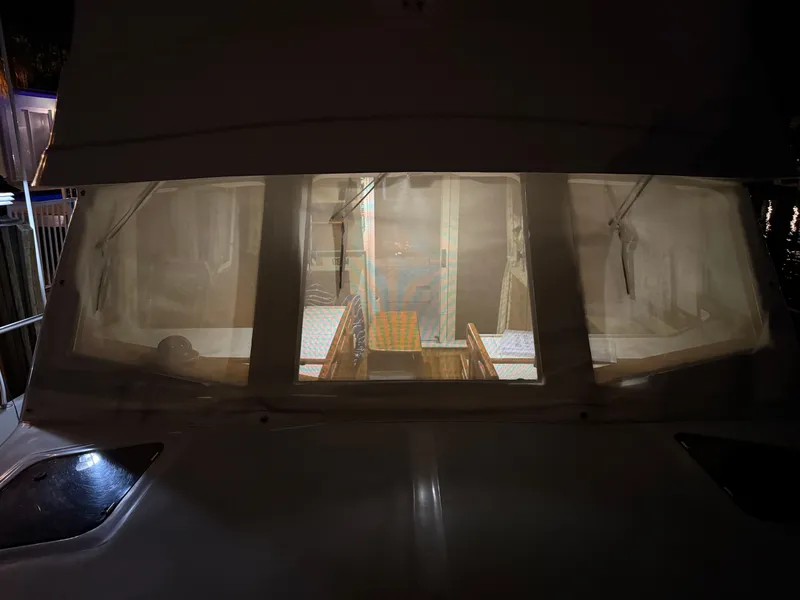 Slide: The Image of Mainship 390 Trawler 2001 - 110