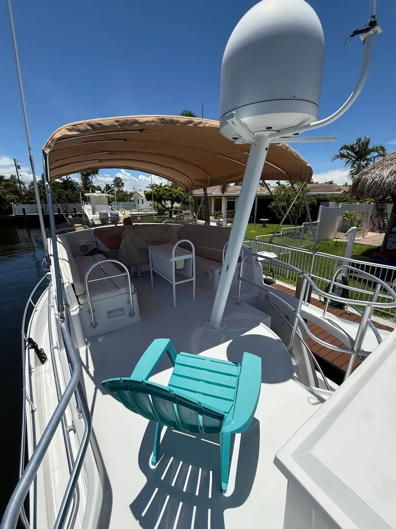 Slide: The Image of Mainship 390 Trawler 2001 - 20