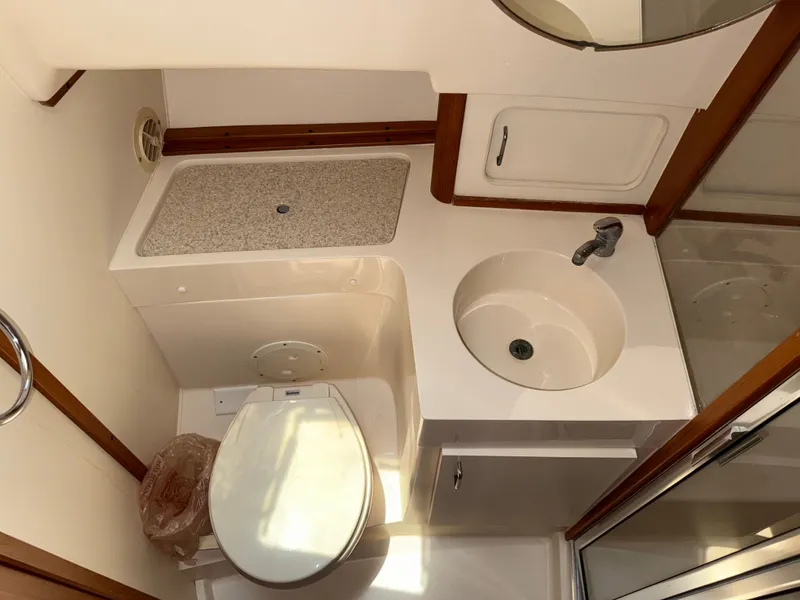 Slide: The Image of Mainship 390 Trawler 2001 - 42