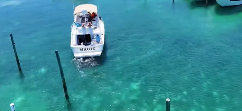 Slide: The Image of Mainship 390 Trawler 2001 - 5