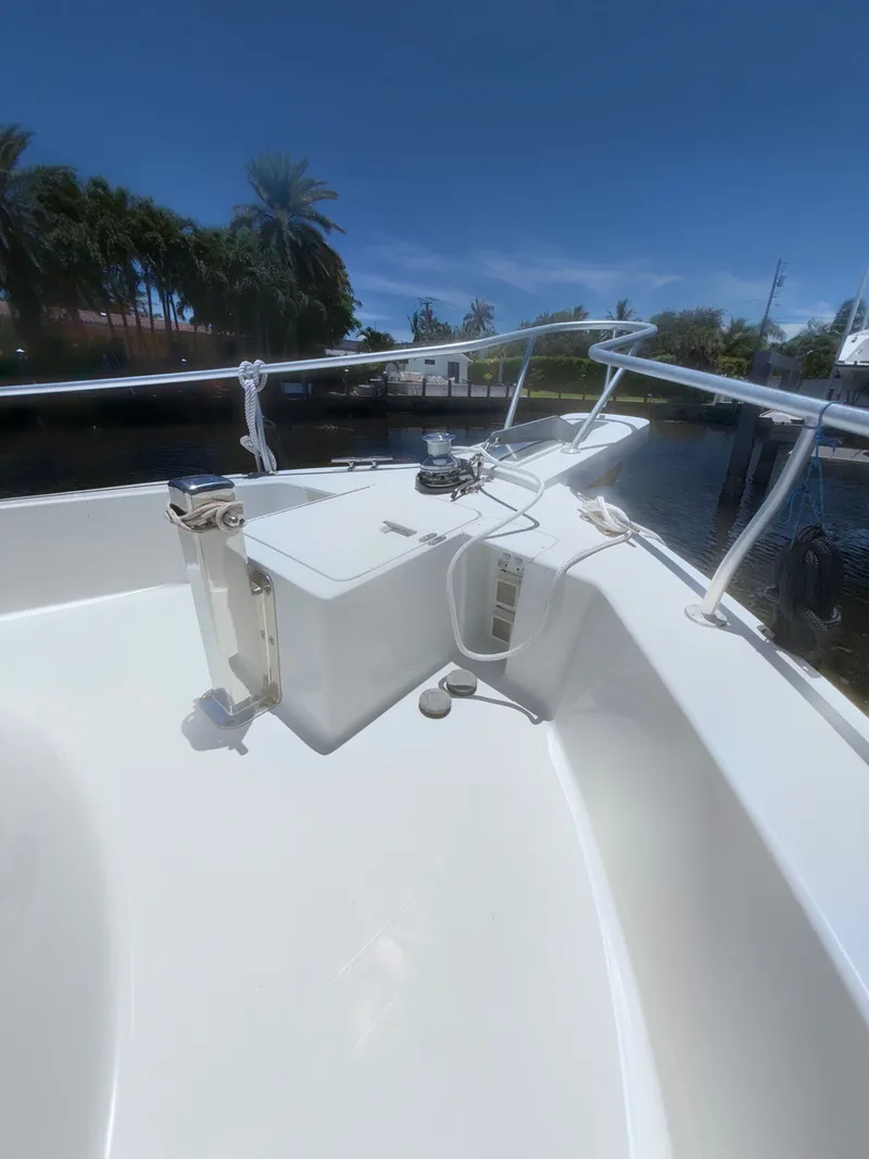 Slide: The Image of Mainship 390 Trawler 2001 - 62