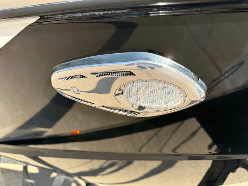 Slide: The Image of Malibu Wakesetter 21 VLX 2013 - 3