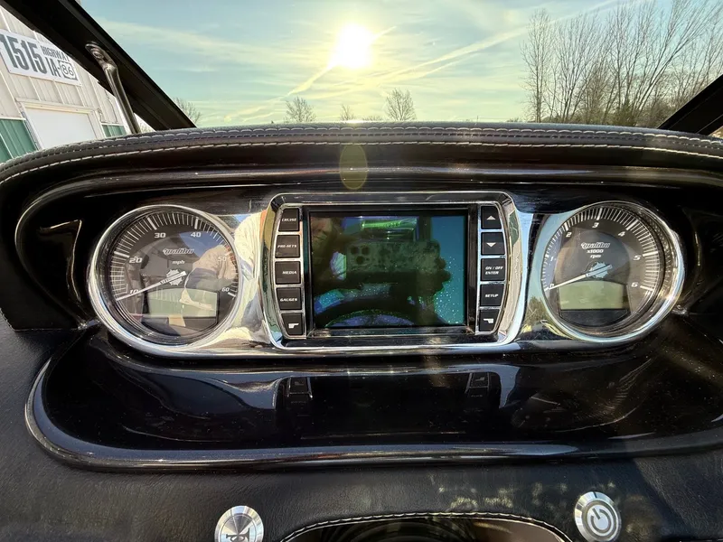 Slide: The Image of Malibu Wakesetter 21 VLX 2013 - 34