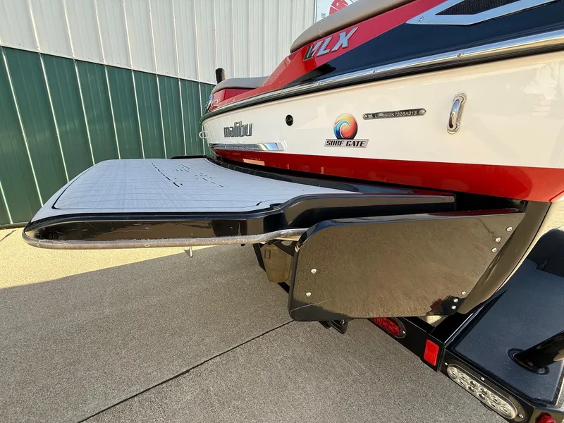 Slide: The Image of Malibu Wakesetter 21 VLX 2013 - 44
